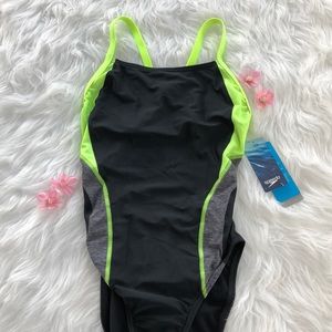 NWT!! Speedo Girl’s Practice Suit
